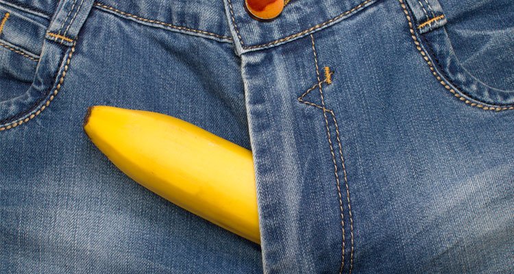 PopularMagz's tweet photo. Upss... punya ukuran Mr. P kecil? Jangan khawatir, cobain aja posisi tempur di ranjang berikut ini!! https://t.co/TdJ0DpYl11 https://t.co/gdXtUt700B