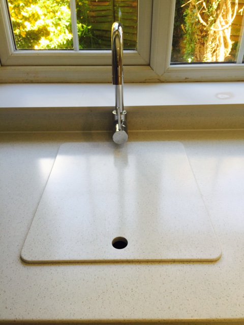 SolidSurfaces_'s tweet photo. @CoDurhamHour @Nehour @DarloBizHour Beautiful #bespoke Corian worktops with additional sink cover for extra worktop
https://t.co/IAASZRT9pq https://t.co/YoQNYTn1eI