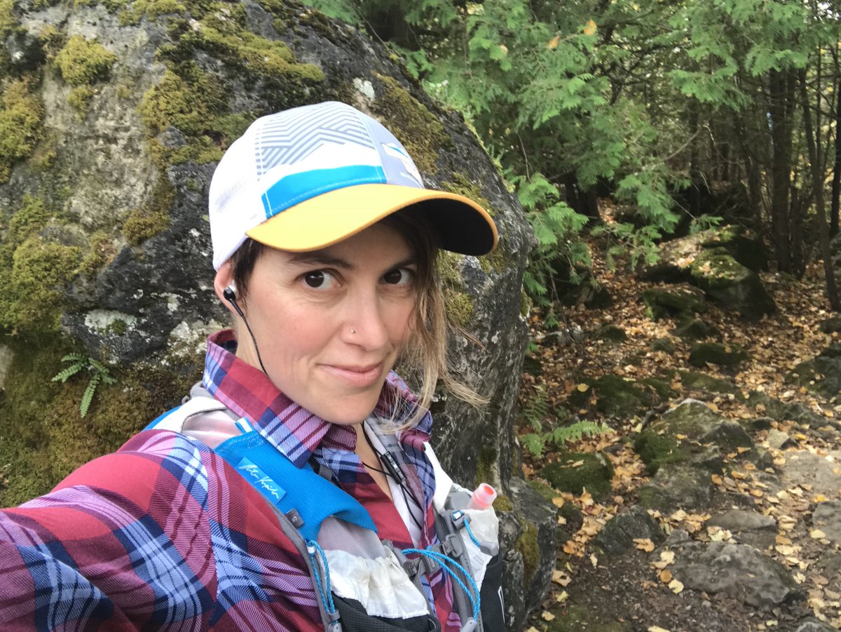 romanaccia13's tweet photo. 562.5km/351.6miles, 39629feet of climbing , 20.5 hrs of cross training, Ab challenge, 103 hrs running and w/o #runitfast #octoberstats https://t.co/v5Akoei9aI