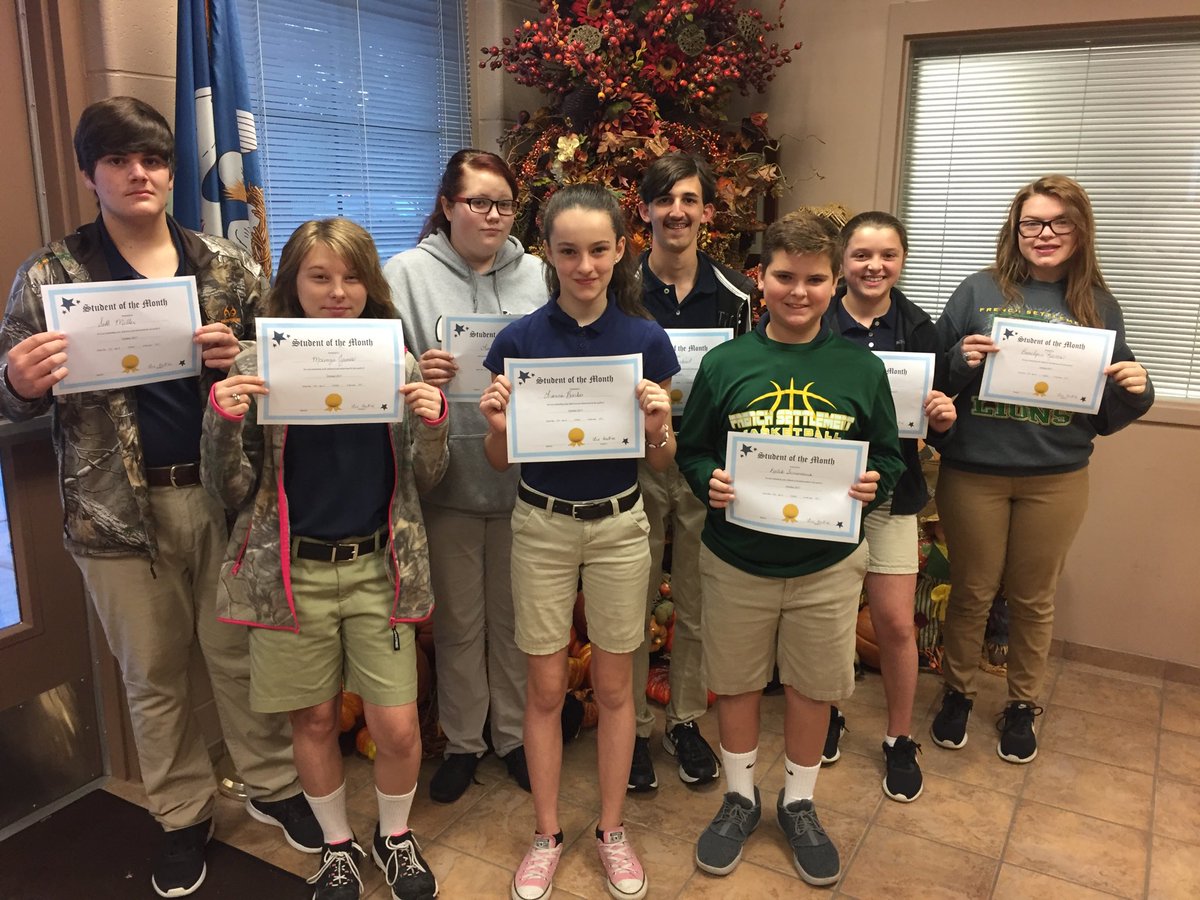 FSHSLions's tweet photo. October students of the month rock!!
#weexceedexpectations https://t.co/7ULcLDsc5Y