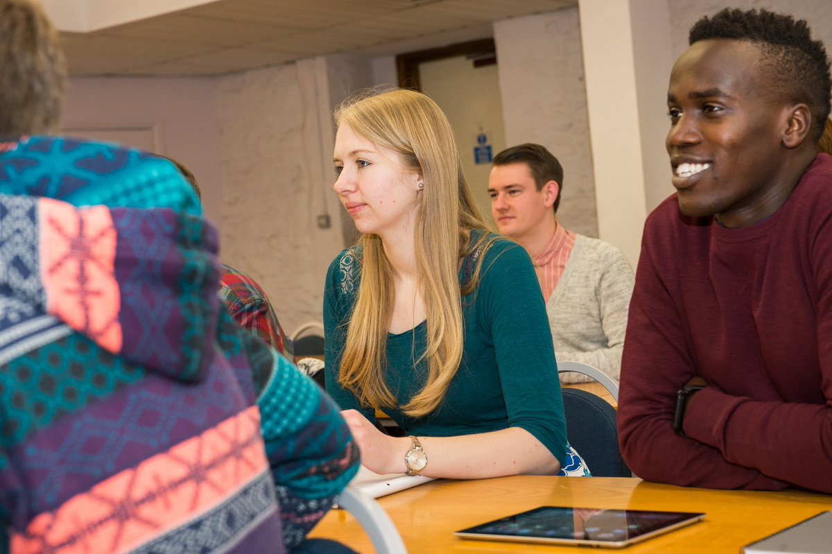 Considering theological study? <a href="/trinity_bristol/">Trinity College</a> is holding an open day this Saturday bit.ly/2h3K8iN