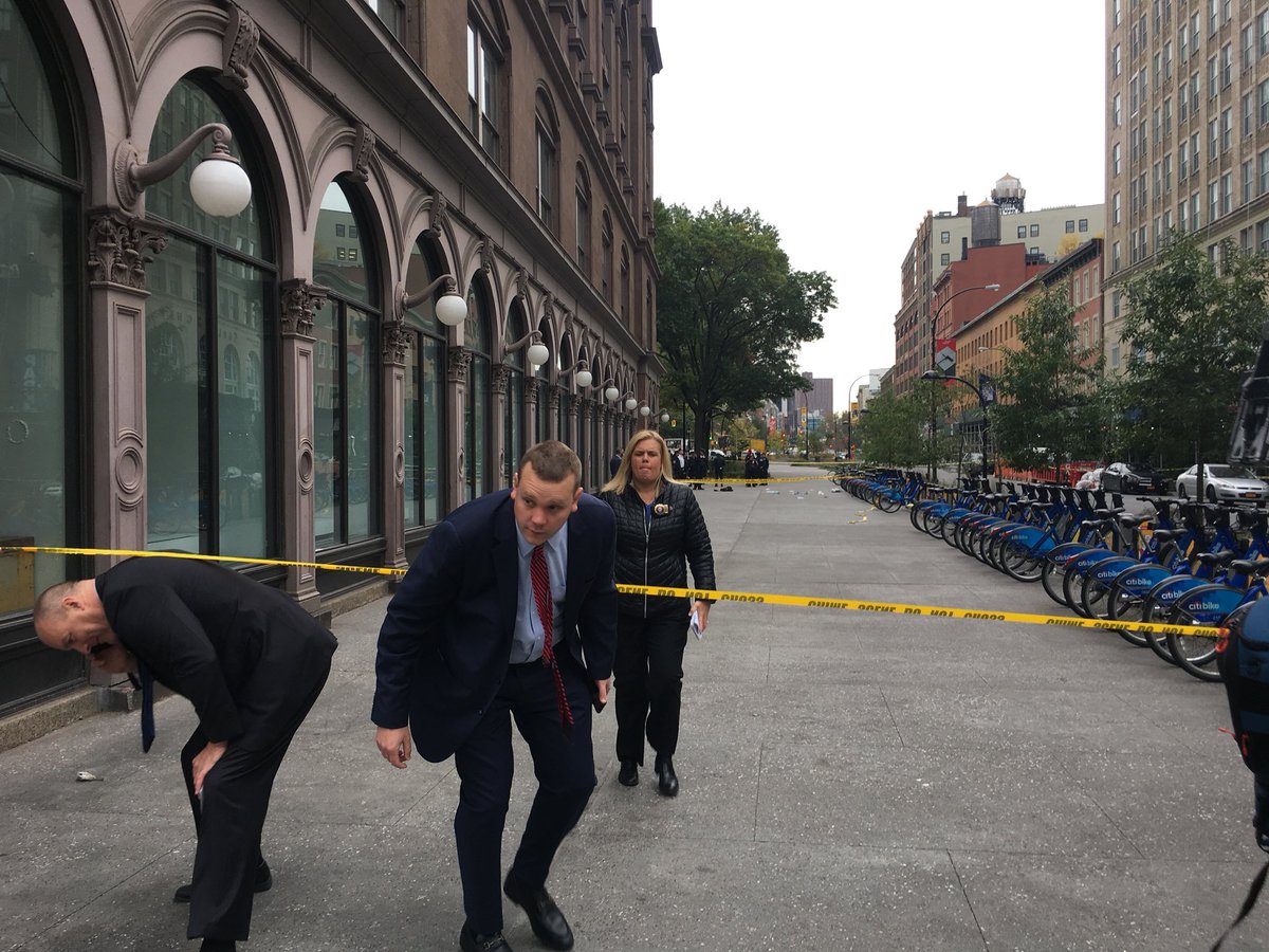TReines's tweet photo. En route to work w apparent murder suicide at 8am at @AstorPlaceNYC @cooperunion. Unnerving several hours in #Manhattan. https://t.co/gXVdfSdWBq