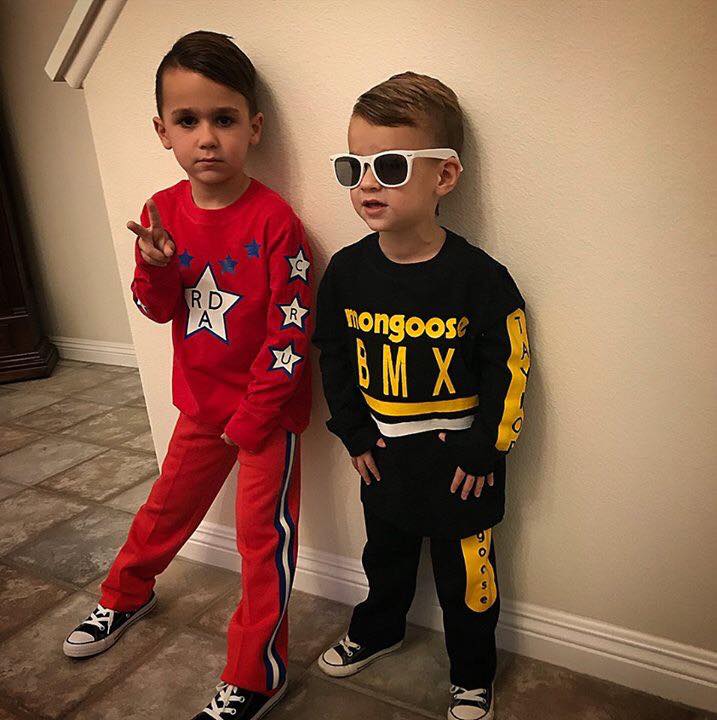 jeskeets's tweet photo. Halloween winners! #RAD #CruJones #BartTaylor https://t.co/VnnTqs35QN