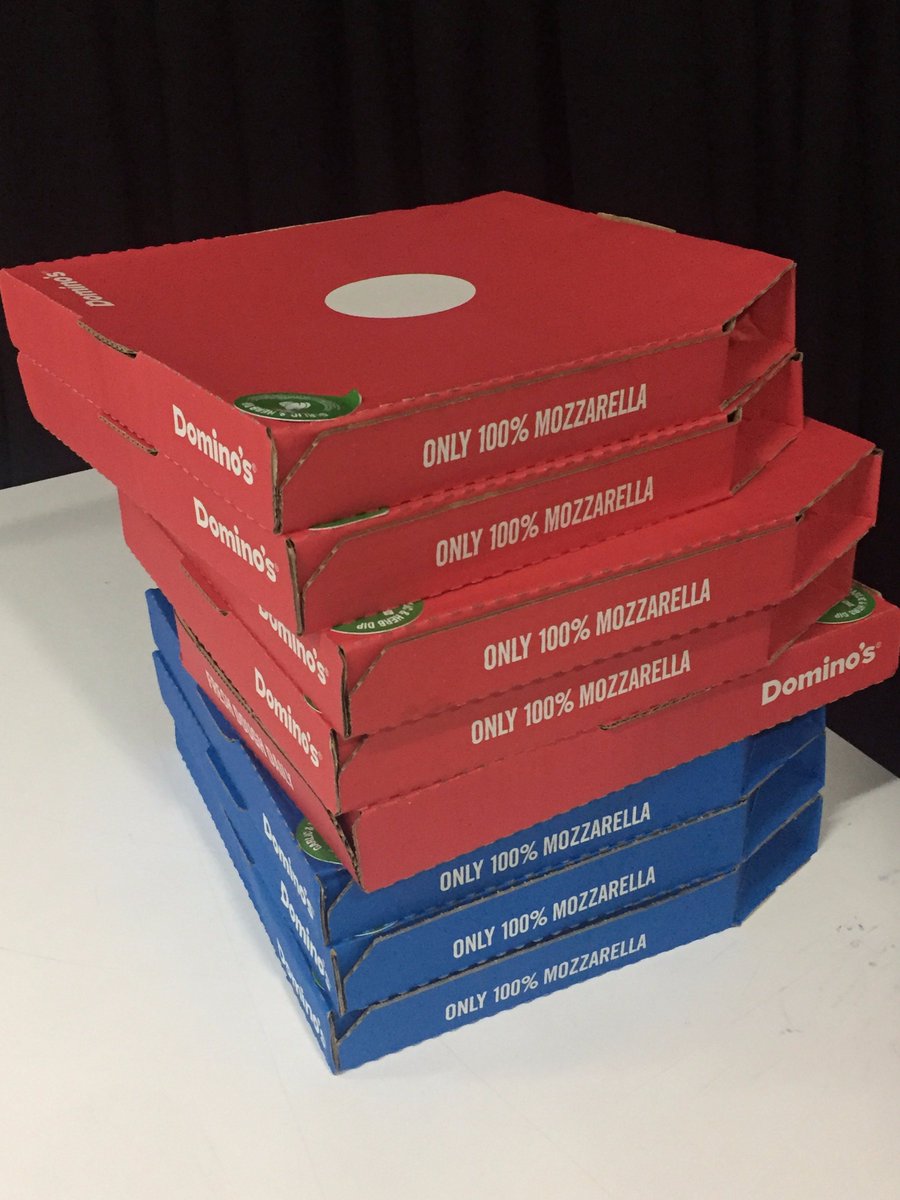 .@LindaSDrew welcoming our new #studentreps, followed by🍕! Looking forward to working with you all across this term 🙂