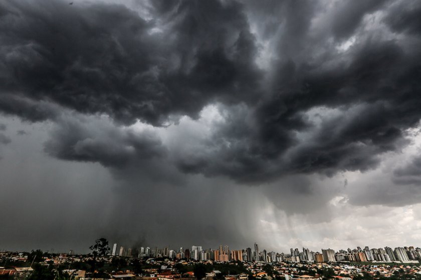 Calma, gente! Inmet revisa previsão e não há mais risco de tempestade nesta quarta - ow.ly/Emj330gheP2