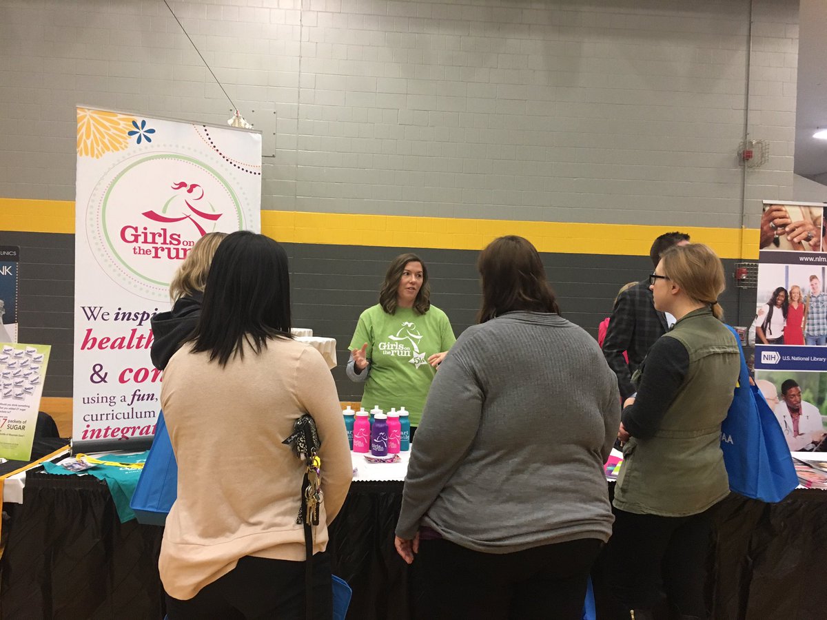 gotreasterniowa's tweet photo. Come say hi at the @uiowa #UIHealthFair at the Field House! 👋 https://t.co/odXzczYJ4z