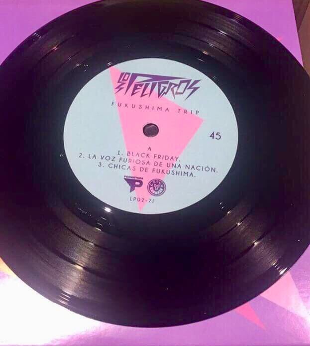 Los_Peligros's tweet photo. Lanzamos FUKUSHIMA TRIP en vinilo, durante la próxima Noche de las Disquerias en #TiendaCatch! Incluye código de descarga con bonus track 💥 https://t.co/TOeK2wZeVG