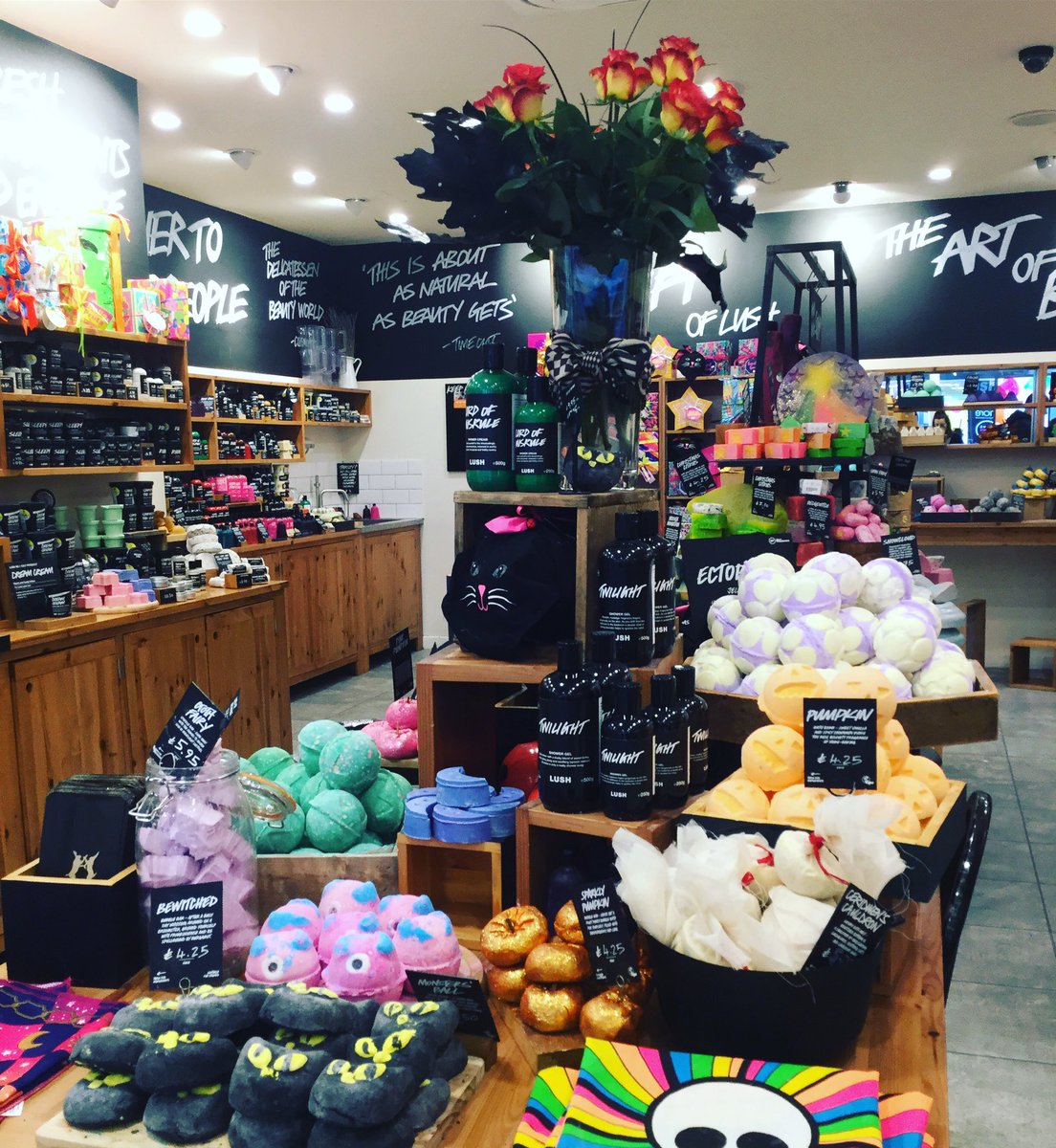 Halloween may be over but there's still plenty of Halloween treats left 👻 Be sure to stock up on your favourites before they're gone!