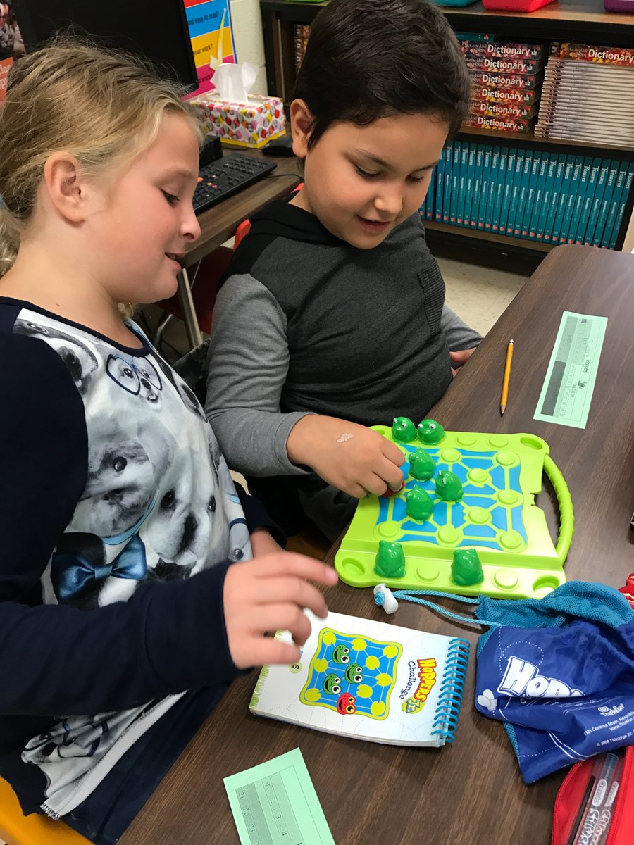 ChristanMartin5's tweet photo. Mrs. Hamilton's 2nd graders got a brain workout today w/ #HoppersJr! @ccps_gifted @EESMaher @ThinkFun #PowerOfYet https://t.co/CXYIROo3f5