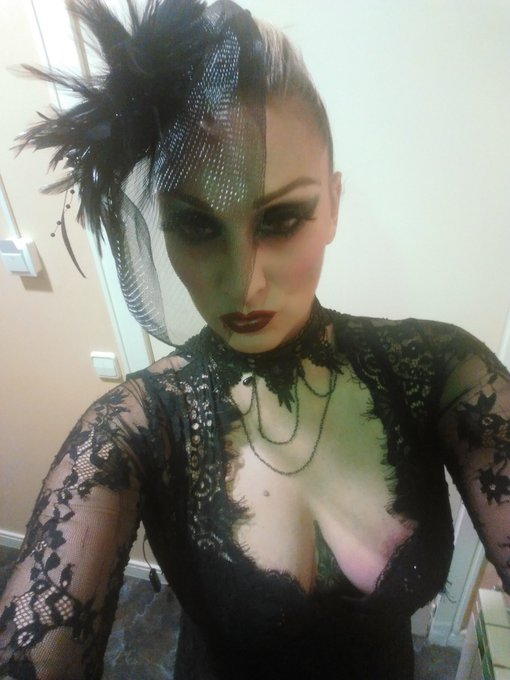 Noche de Halloween junto a @1975_zeus https://t.co/pZxtpSq4Ru<a class="tags" target="_blank" title="On Twitter" href="/?out=eyJ0eXAiOiJKV1QiLCJhbGciOiJIUzUxMiJ9.eyJpYXQiOjE3MjM1MzQ2ODMsImlzcyI6InR3cG9ybnN0YXJzLmNvbSIsIm5iZiI6MTcyMzUzNDY4MywiZXhwIjoxNzU1MDcwNjgzLCJyZWRpcmVjdF91cmwiOiJodHRwczovL3R3aXR0ZXIuY29tLzE5NzVfemV1cyJ9.56jBjam_UzSvFLe0-y-7KAXMF1z_agT6O8eVzO1U90dOXqBVTIphw6veV6HAWHBpX1-7M4ntBeLh_Fn0br4sHQ">@1975_zeus</a><a href="/tag/leon"class="tags"><span>#leon</span></a><a href="/tag/salaatrevete"class="tags"><span>#salaatrevete</span></a>