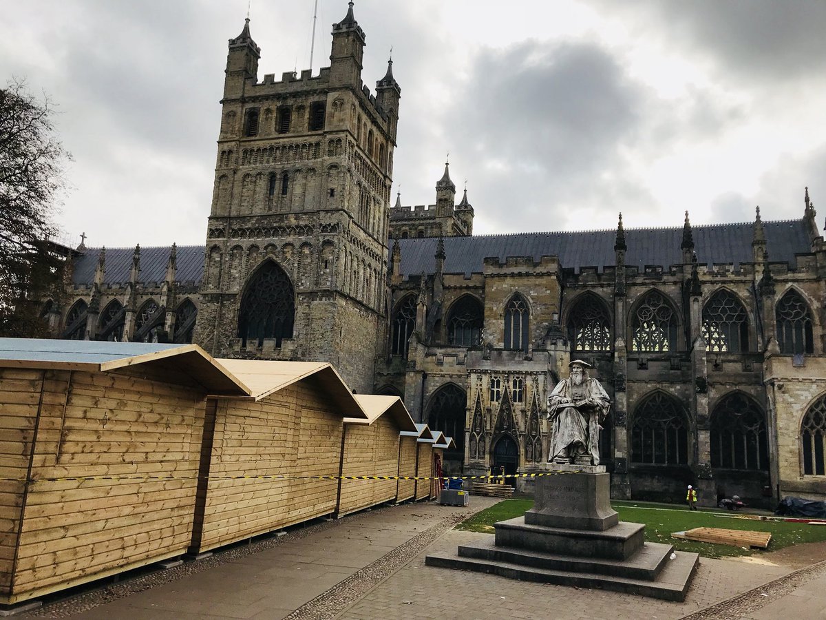 DevonShortS's tweet image. Hi everyone. The setting up of the Christmas market stalls are already under way over in #Exeter Which can only mean one thing...#christmas