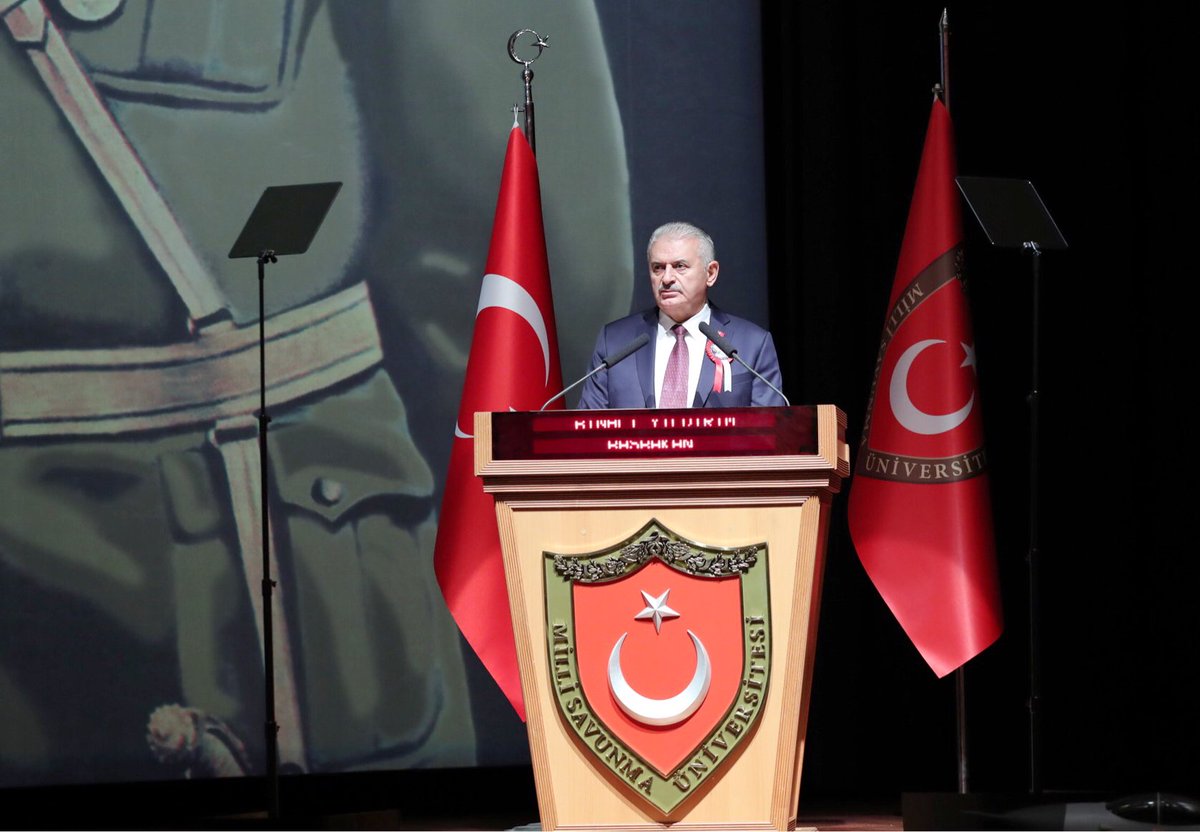 mevlutuysal_bsk's tweet photo. Başbakanımız Sayın Binali Yıldırım ile birlikte Milli Savunma Üniversitesi'nin Akademik Yıl Açılışı'na katıldık. https://t.co/xupQ8oEXLV