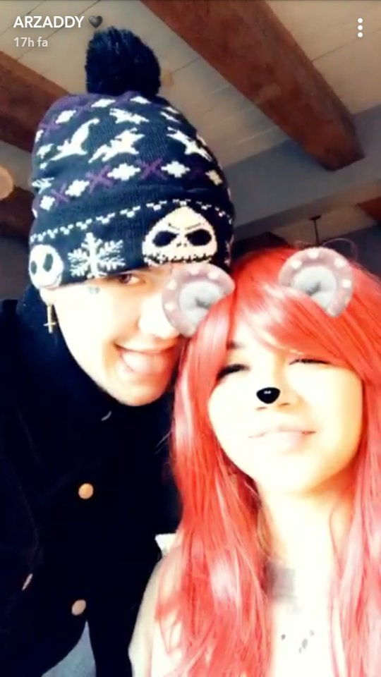 badideafra's tweet photo. that's how i love to see her happy. swear IT was sipping tisane &amp; lovingly watching her sweetheart's snaps out on halloween night @Arzaylea https://t.co/h0qM1yEnMx