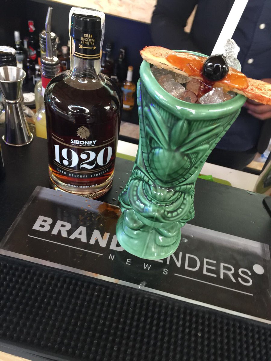 Brandtendersnew's tweet photo. Aquí podréis ver el vídeo del Barcelona Rum Congress 2017 #brandtendersnews #BRC17 
https://t.co/HpRilozC9a https://t.co/R0I0SONjBp