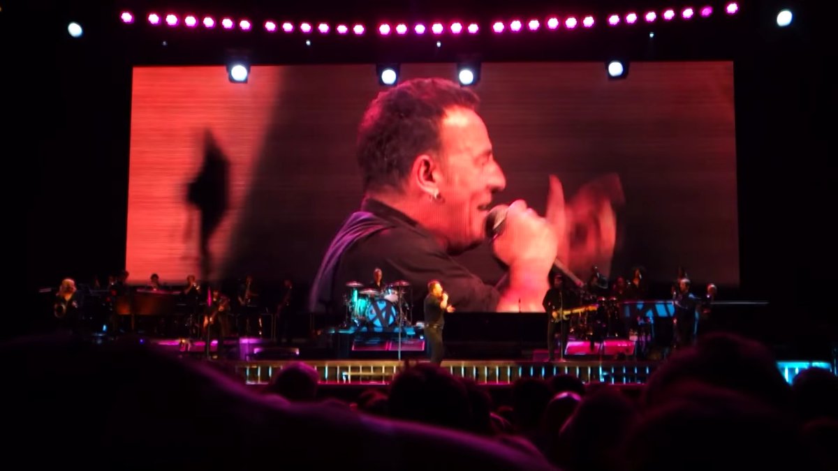 ZellnerCrimeLaw's tweet photo. #BruceAdvice #HowMuchDoYouHaveSavedInYourLoveAccount
#BruceSpringsteen
#SavinUpForTheThingsThatMoneyCantBuy

ttps://youtu.be/u6FpL1yHeHc https://t.co/76cwdnzKNA