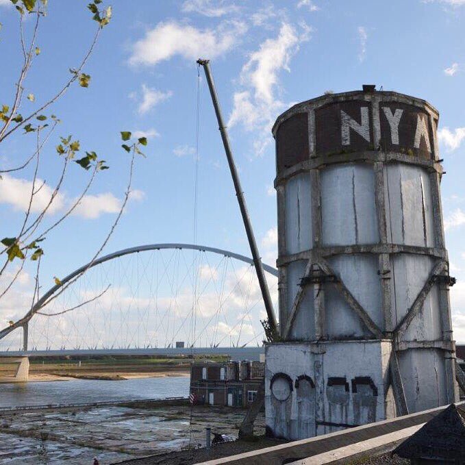 De iconische #watertoren blijft behouden bij de herontwikkeling van #NYMA. Momenteel doen we onderzoek naar de conditie van het bouwwerk.