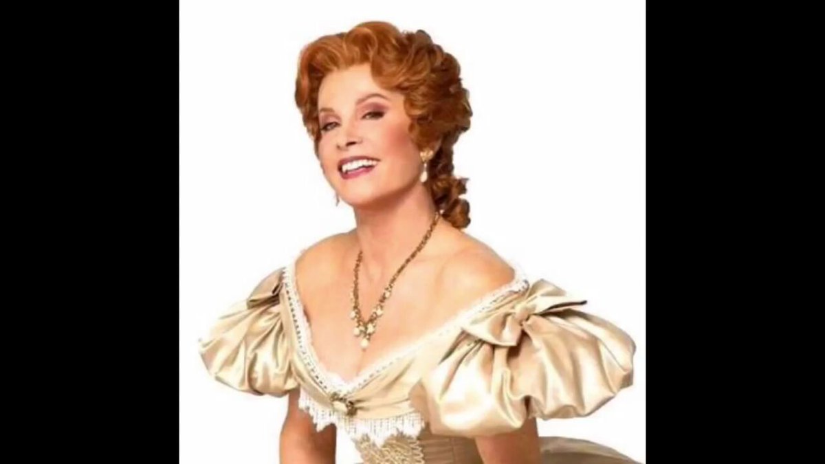 ladyneiagui2000's tweet photo. Será que a nossa querida @Stefanie_Powers sabe o quanto é amada p/ fãs brasileiros?
@senna_dinah @RosngelaFaria20 @renatinhath @24061954ds https://t.co/S5SZtgQP3Z