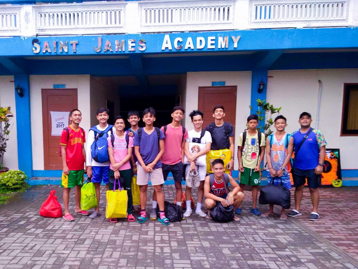 DarvenAgbay's tweet photo. Players?? Naaahh we're a TEAM 
#IVTS https://t.co/D1EtgEDfQW