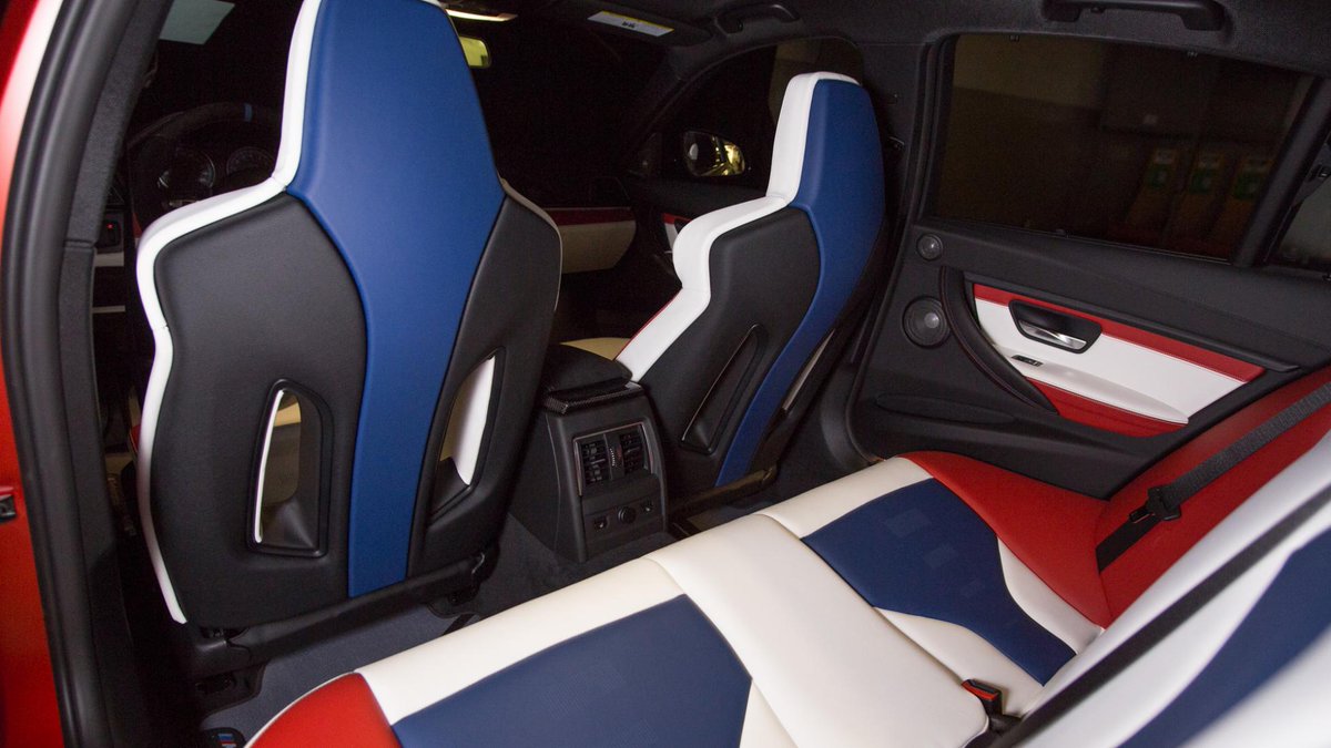 One lucky customer will be able to get behind the wheel of this one-of-a-kind BMW M3 30 Years American Edition
#Rentarace #BMW