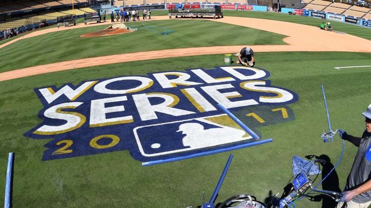 JWTaylor64's tweet photo. Game 7 is tonight!! Whoโs ready for this ๐โพ๏ธ
#thisteam #worldseries #LetsGoDodgers #take2017 #beathouston #2017WorldSeries https://t.co/dsUkXmemVU