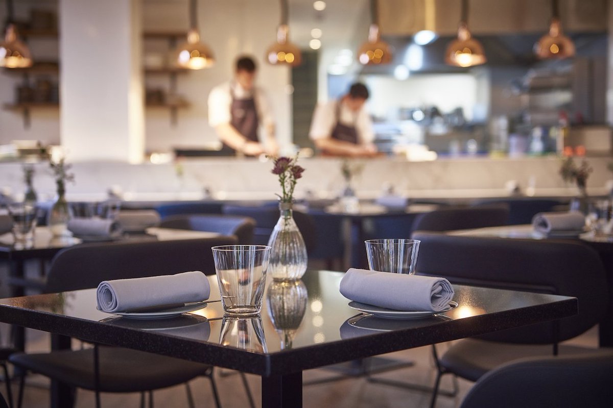 TLE_Food's tweet photo. Review: Food Editor @JonHatchman gives Frog by Adam Handling a rare ★★★★★ https://t.co/3wOuBEWXDg via @LondonEconomic https://t.co/oGbeddggQT