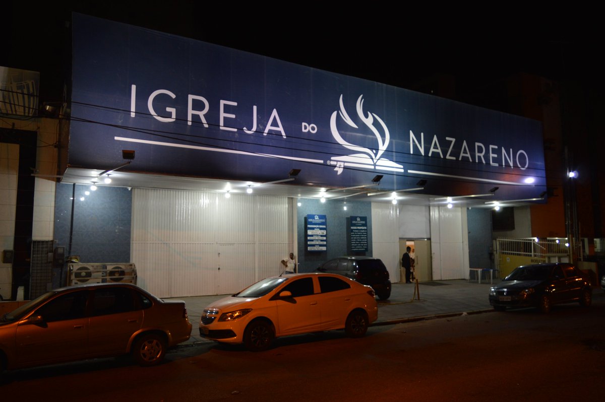 Small group in Brazil worshiping in garage realized the space did not leave room for God's plans. tiny.cc/1vxmoy