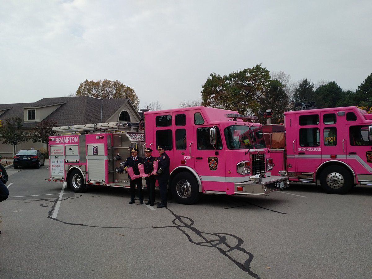 Was great to bring <a href="/Toronto_Fire/">Toronto Fire Services 🇨🇦</a> <a href="/MississaugaFES/">Mississauga Fire</a> &amp; <a href="/BramptonFireES/">Brampton Fire & Emergency Services</a> all together supporting the cause with the #Pink trucks <a href="/TPFFA/">Toronto Firefighters</a> <a href="/IAFF1212/">Mississauga FF L1212</a>