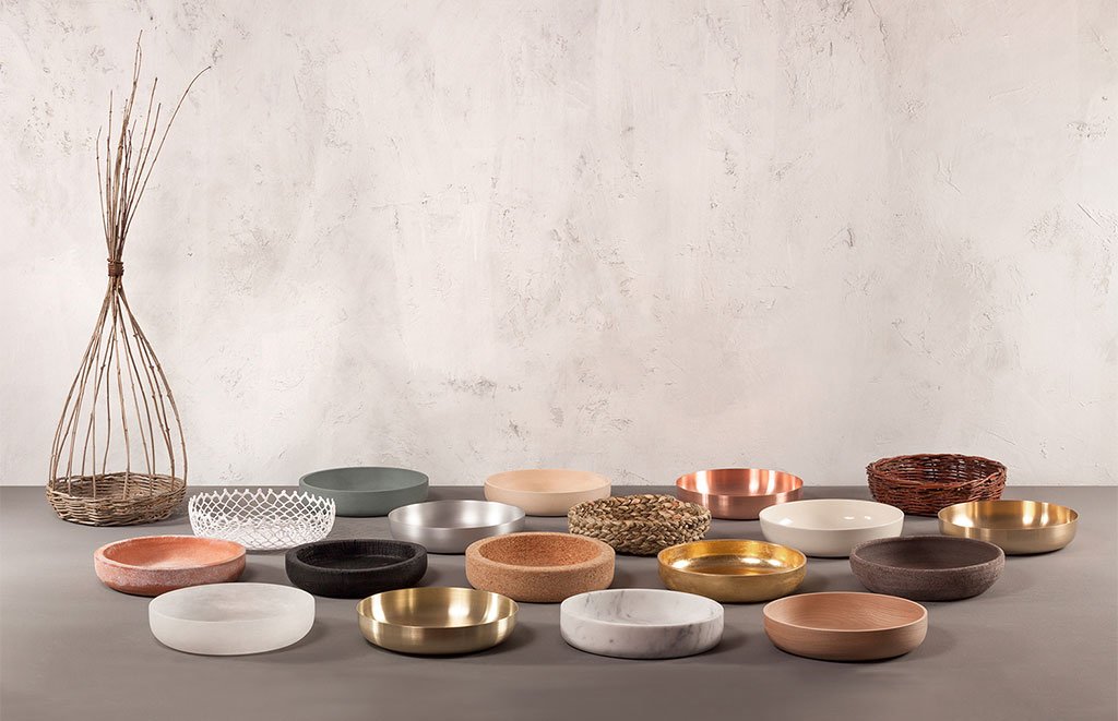 Lacasainordine's tweet photo. Educhiamoci alla #bellezza con #zpstudio e la loro #diogenea
#design #florence #tableware #decoration #miseenplace https://t.co/FqnGdMARQq