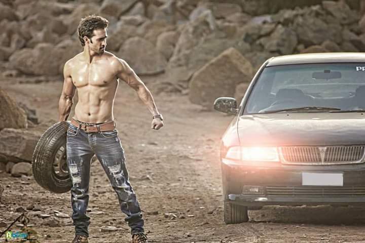 kelisa03's tweet photo. 🔥🔥🔥🔥🔥🔥🔥 Hottieee 😍😍😍😍 How Good Looking you are ❤👌💕😍😚 @The_karansharma Uffffff 😍 #LoveYouKS #KS4ever ❤ https://t.co/NkC8B5P6Yp