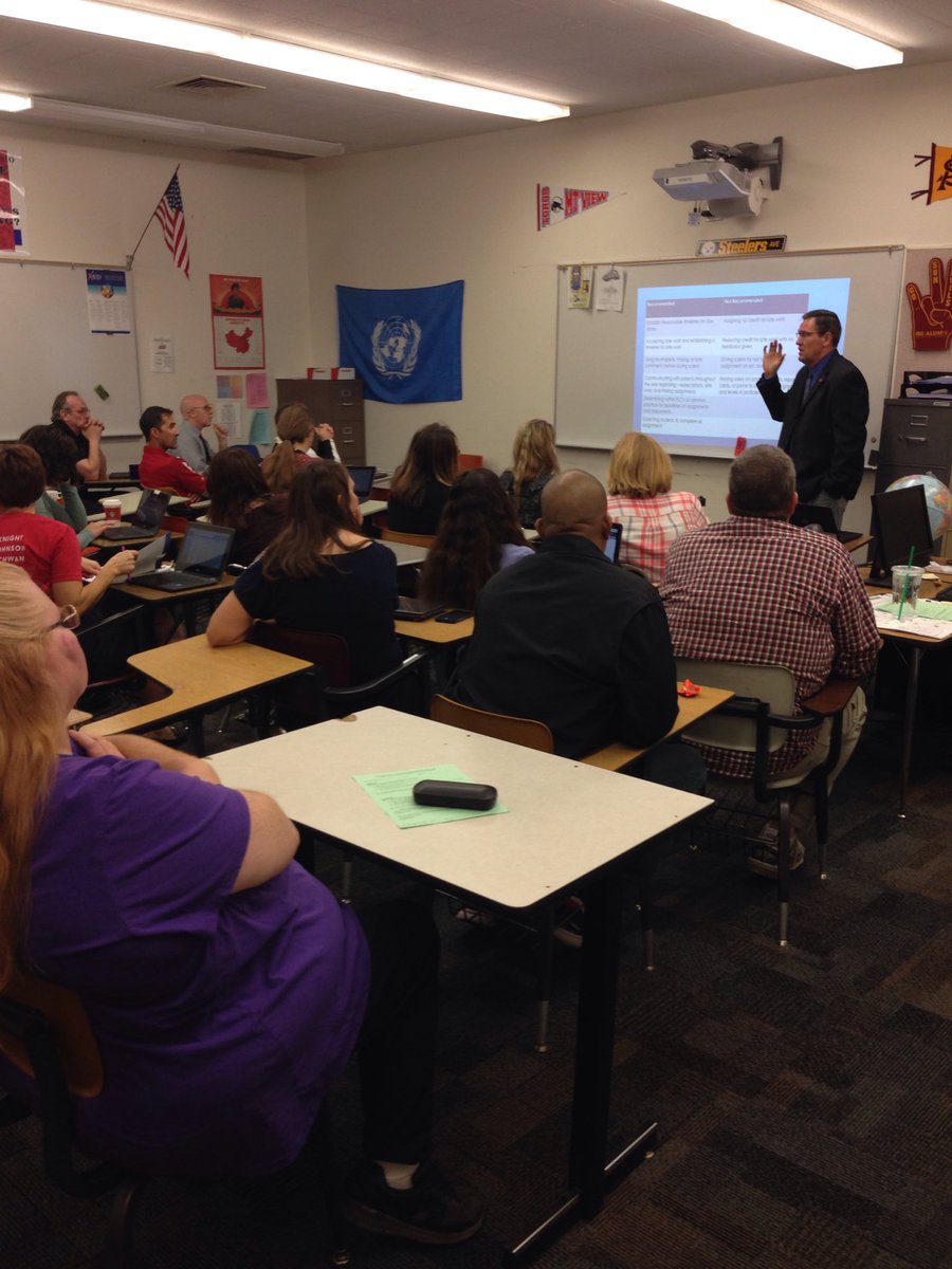 fremontjhs's tweet photo. MVT teachers rock'n the district's new grading practices!!!  Great day to be a Toro!!! https://t.co/LVij8FQcir