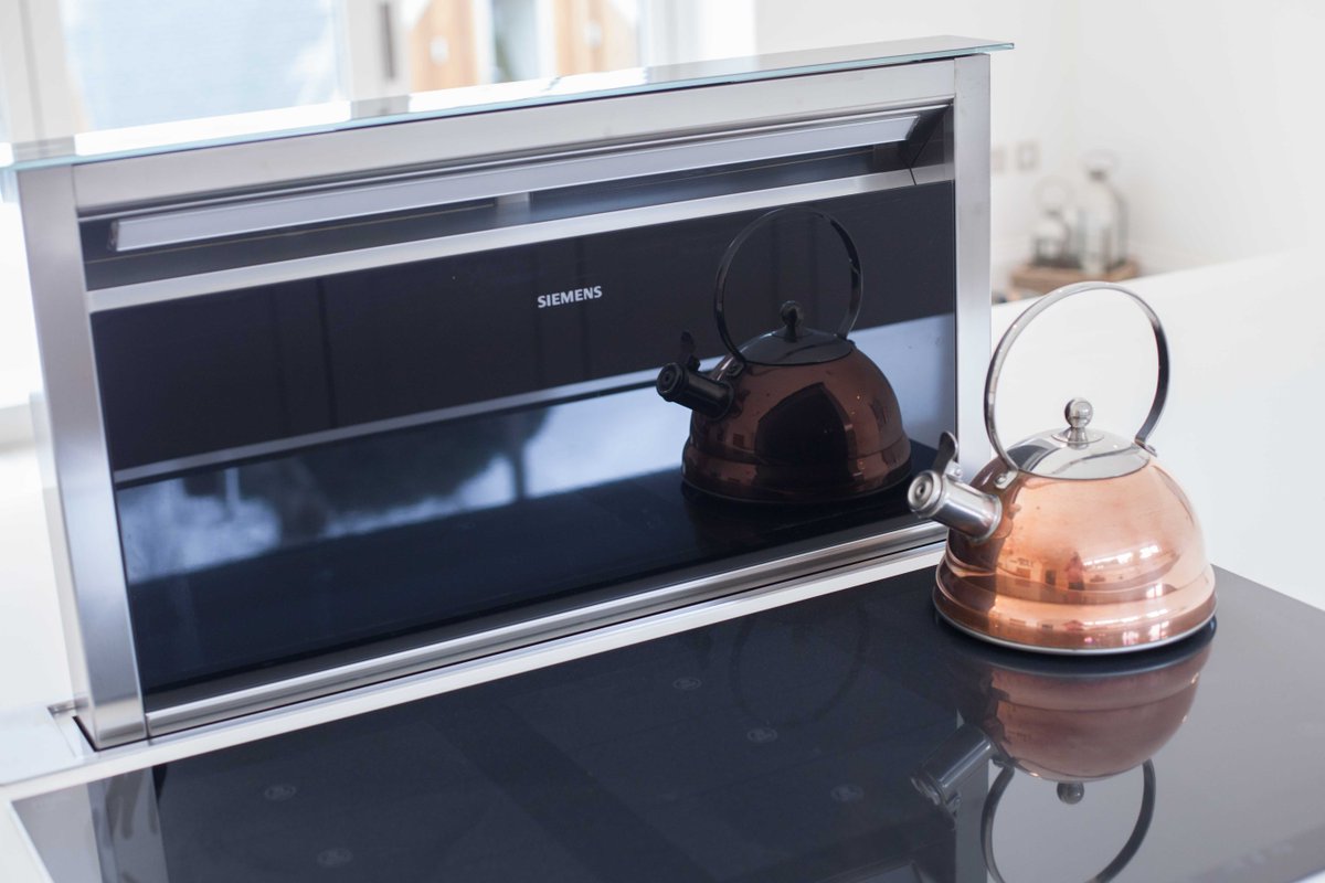 SherwinHall's tweet photo. This Siemens downdraft extractor is Ideal for a clean, discreet finish where a ceiling extractor is not possible #kitchens #leicester https://t.co/aa1VlGUSoZ