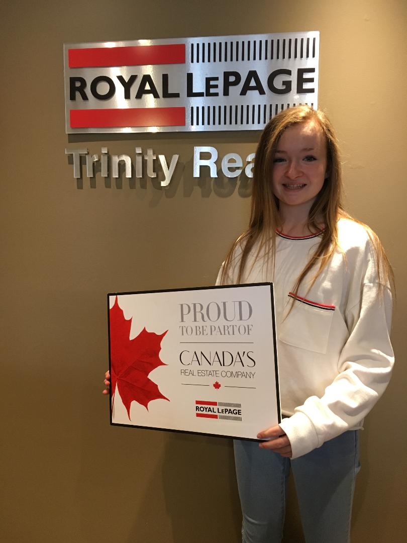Ready to sell up a storm! #KidsToWork #DebSaundersChatwin @Trinity_Realty <a href="/Royal_LePage/">Royal LePage Canada</a>