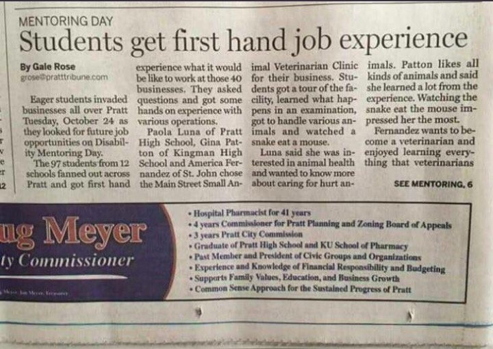 MorbidPenelope's tweet image. Not sure if it&apos;s suppose to be &quot;firsthand&quot; or &quot;handjob&quot; but...good for him. 🤣 #SpacesMatter