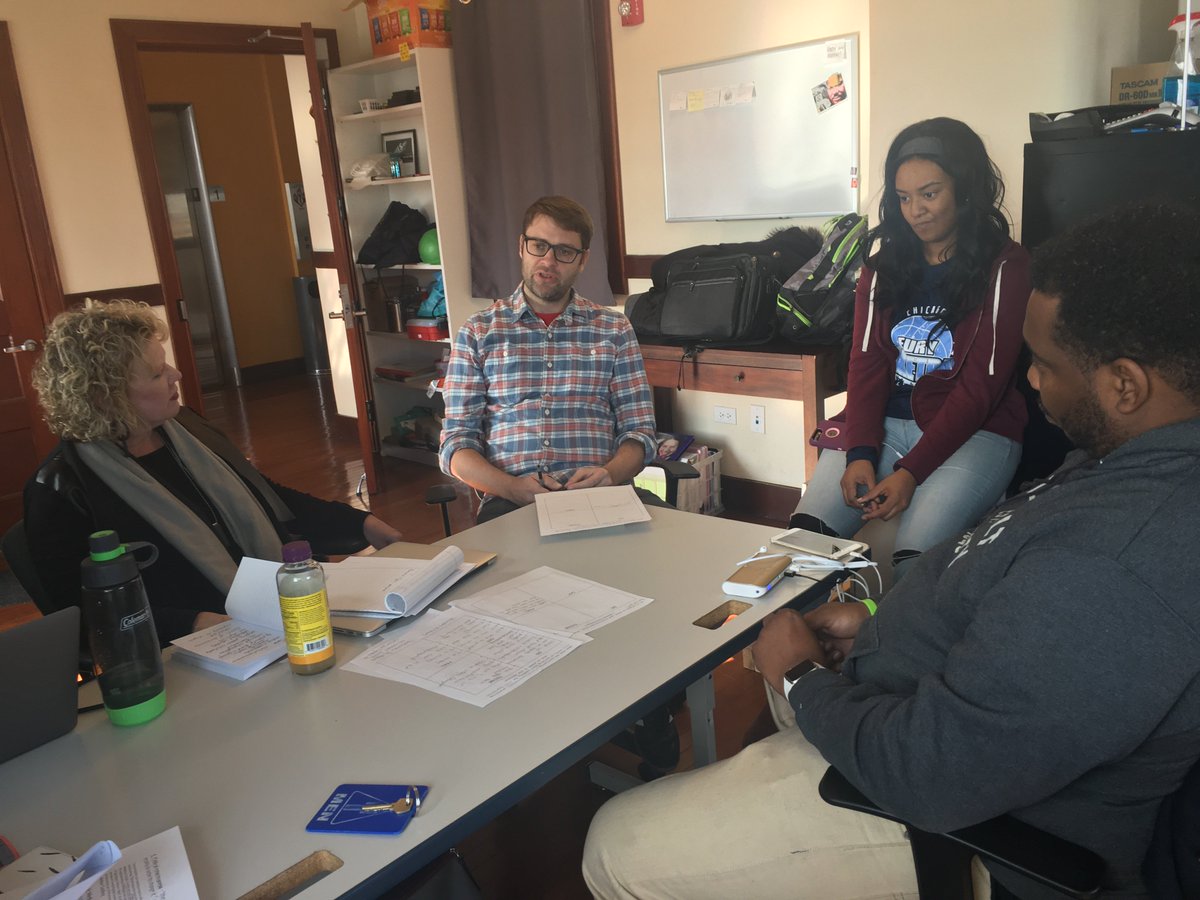 NLCPfsm's tweet photo. Professional Development meeting @HomanSquare @FreeSpiritChi Discussing #CivicEngagement for #youth in our #program. @fsmjeff https://t.co/95WmAUxjWK