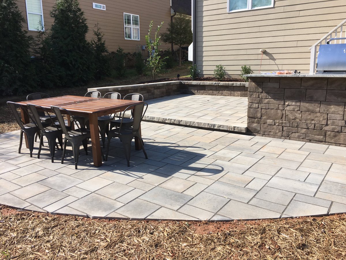 Erik Hagen tweet media