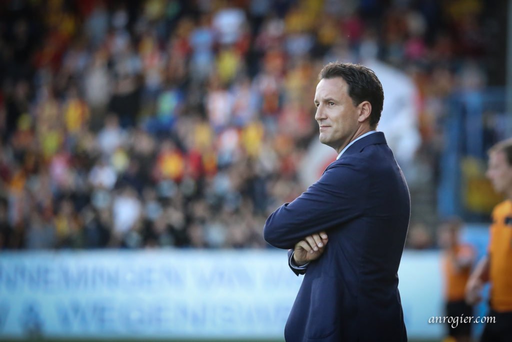 kvmechelen's tweet photo. We hebben een hoofdcoach: Aleksandar Jankovic keert terug naar #kvmechelen 👉 https://t.co/hhk0fCmhdP https://t.co/LsWr7sKXLg