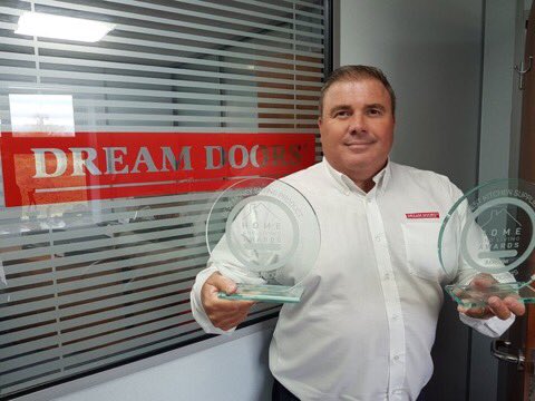DreamDoors_SO's tweet image. Proud winners of"Best Kitchen Supplier"and"Best Money Saving Product" trophies at the inaugural Home and Living Awards! #homeandlivingawards