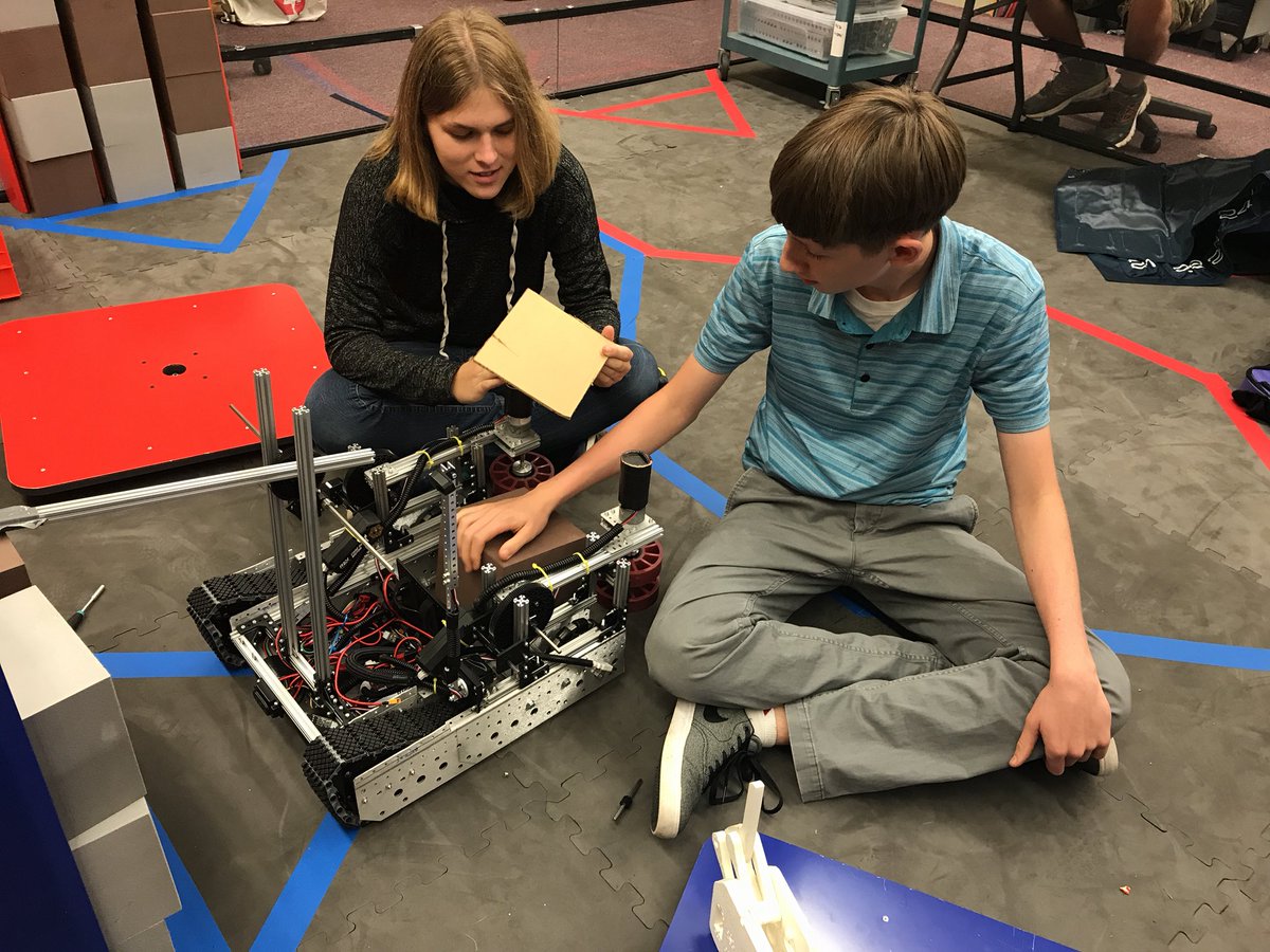 pacificrobotics's tweet image. Doing things with cubes @FIRST_Oregon @FIRSTweets