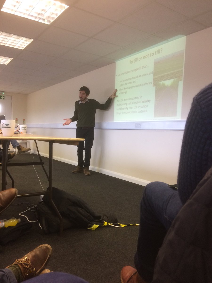 TAPAgronomy's tweet photo. Fascinating and thought provoking day listening to @integratedsoils Joel Williams. “Soils and Plants are one”. #soilhealth https://t.co/2ZuBZoYFKY
