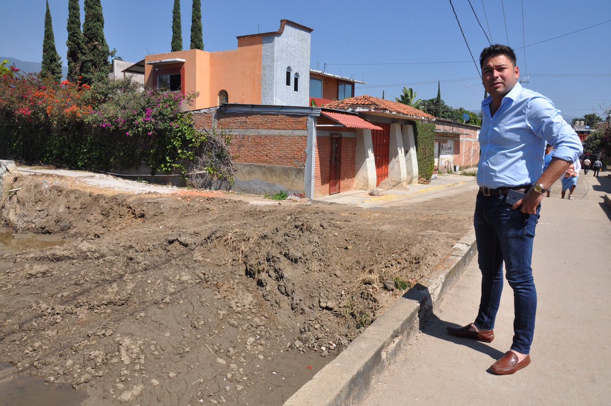 _RaulCruz_'s tweet photo. Avance significativo en la limpieza y desazolve del Río San Luis, dando saneamiento a los caudales, evitando así inundaciones. https://t.co/iYMBrh7ndK