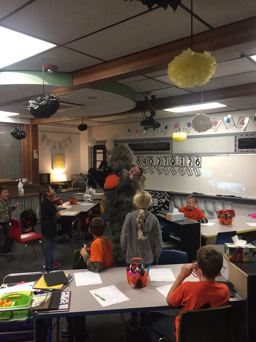 kelatwork's tweet photo. #DEShornet students carried away by Sasquatch on Halloween. Real or not? @USD482Dighton. No, I do not own a Sasquatch outfit. https://t.co/Xw4dP0zxNn