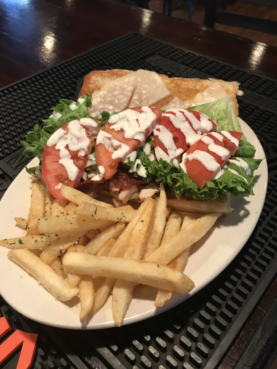 JackalopeThe's tweet photo. Ladies Nite!  Chix, bacon ranch hoagie on mancini’s roll w/side $6.99.  $3 Margaritas!  #bestnightintown https://t.co/Y3qVcOuprv