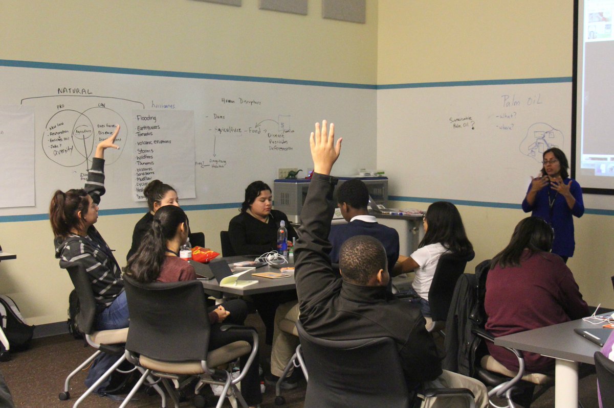 Raise your hand if you are excited about <a href="/AftrSchoolMttrs/">After School Matters</a> tonight! #teenstakethefield #teensMATTER