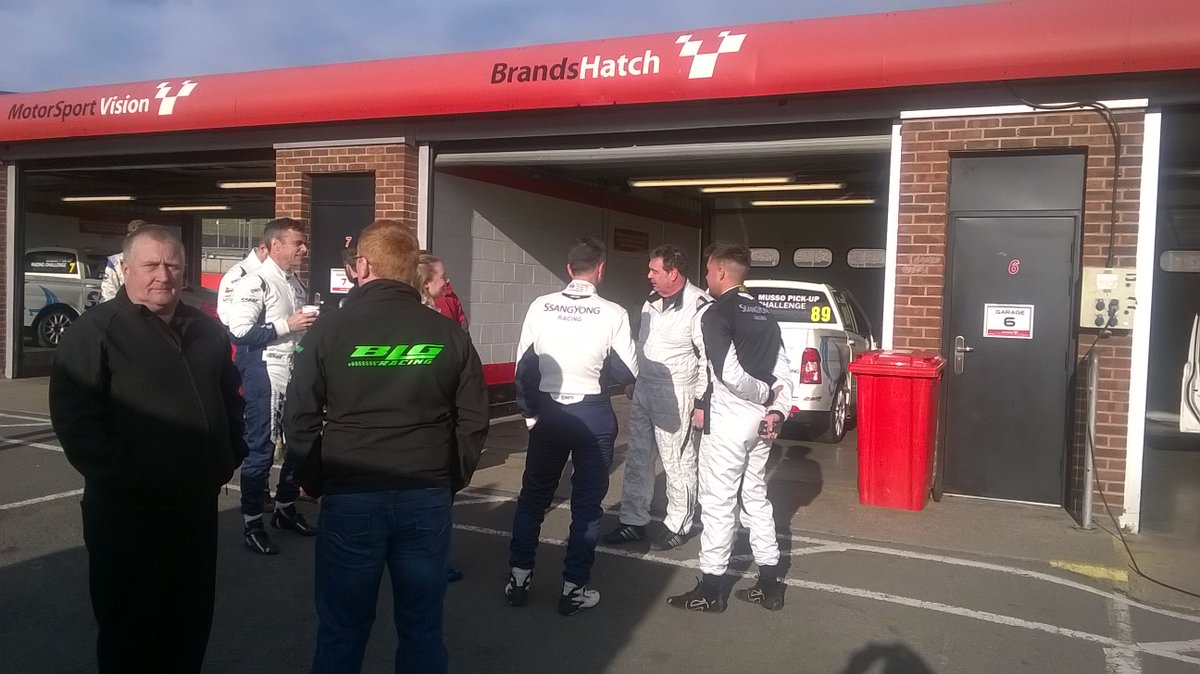 SouthfieldsTN's tweet image. Great conversation and interview this evening @specutainment with @JIGGY18 @SsangYongRacing