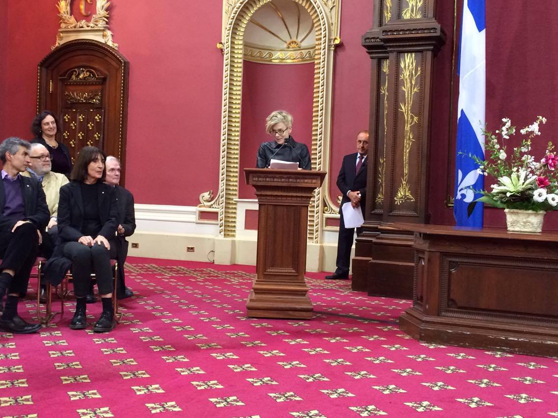 PrixduQuébec J'ai tous les âges à la fois... Comme un savant fou, je  m'amuse! ~ Louise Lecavalier, image size:1136x852