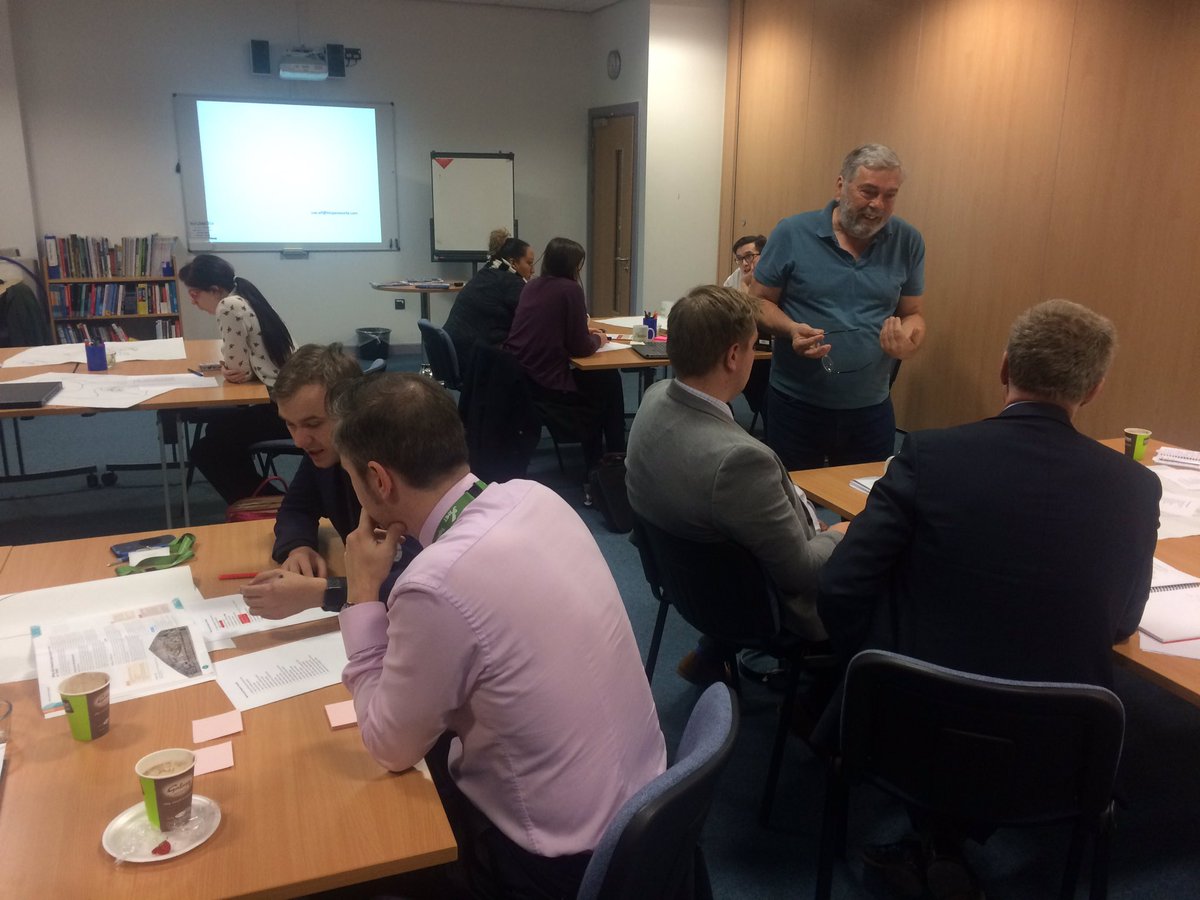 rusheymeadhist's tweet photo. Great to have so many colleagues from across the city at this evening's @EipLeicester #HistoryNetwork @LeicesterTS #Collaboration https://t.co/qGJMXTXIxX