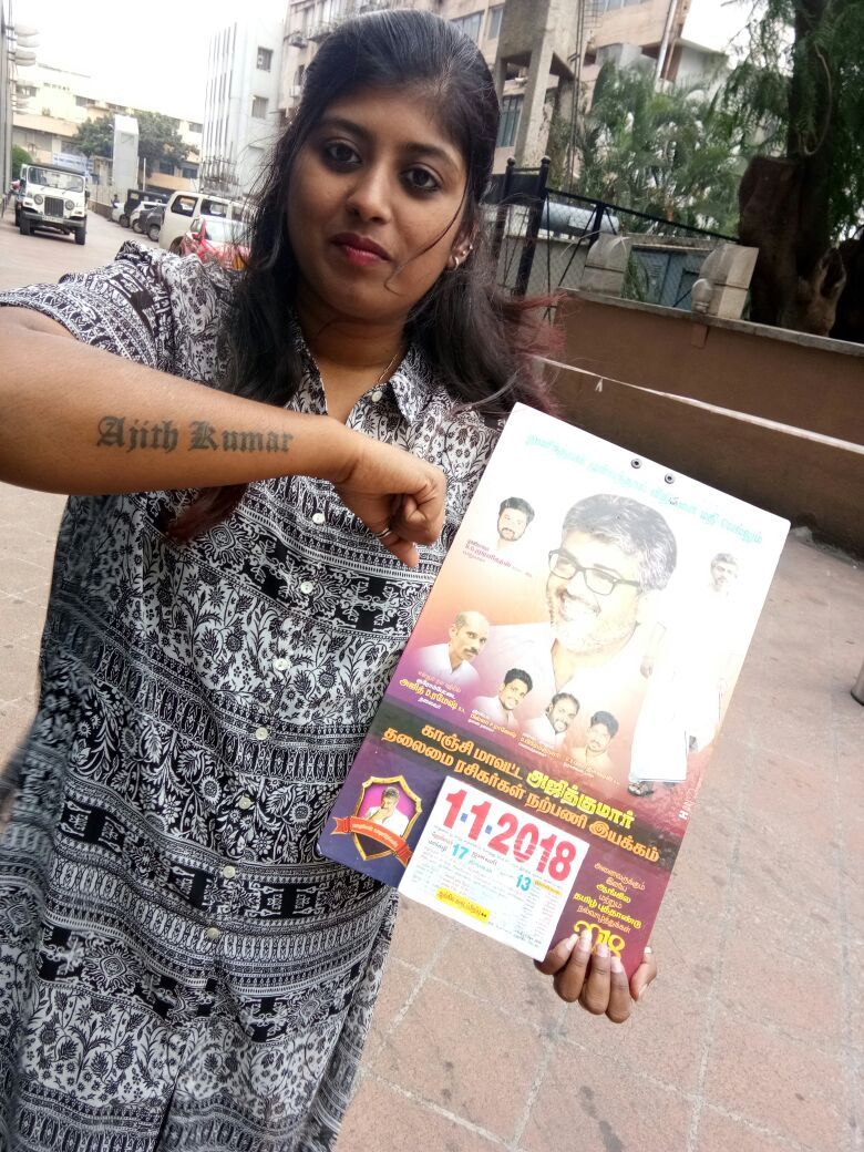 thala_speaks's tweet photo. SUPER FAST #Thala #Ajith fans with 2018 New Calendars https://t.co/G7JGZOpu2u