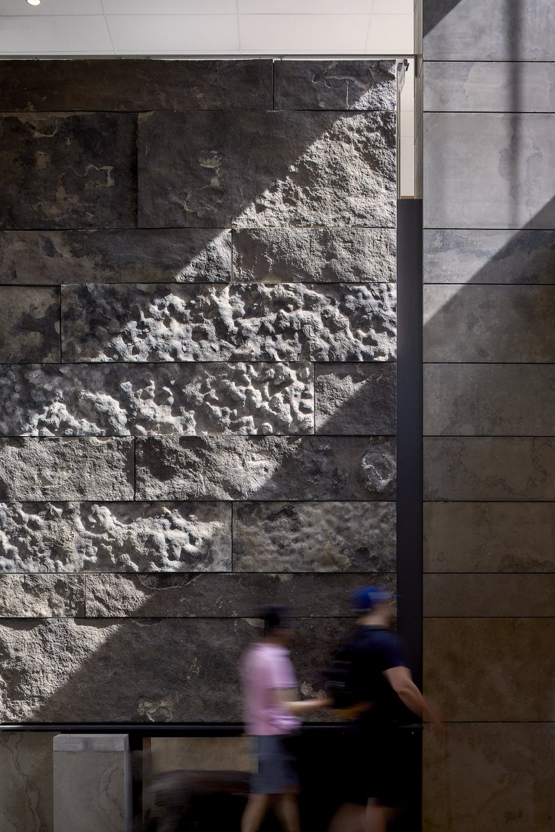 At an AIDS hospital, light and dignity are good medicine. ICYMI. @caseyhouseTO by @HaririPontarini <a href="/ERAArch/">ERA Architects</a> beta.theglobeandmail.com/life/home-and-…