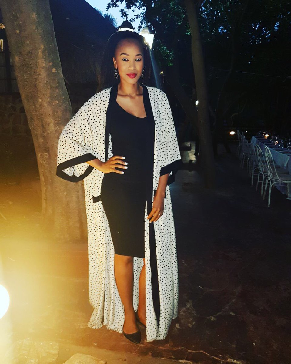 FelicityShiba's tweet photo. When the favourite @clairemawisa rocks her Easy Living Polkadot Kimono. ๐๐๐ฝโซ๏ธ #SHIBAeasyliving #kimonoseason #Getyours #emailinbio https://t.co/Aphctm2eA1