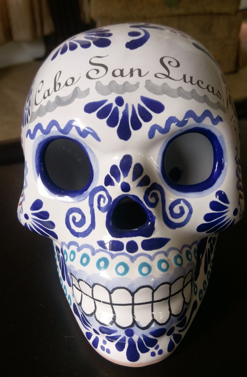 Sayre122Amy's tweet photo. Happy Dia de los MuertosβΊπ...remember love ones who r no longer with you #memories #Gram #TriplePop #Nana #PopPop https://t.co/CY9K5iICMi